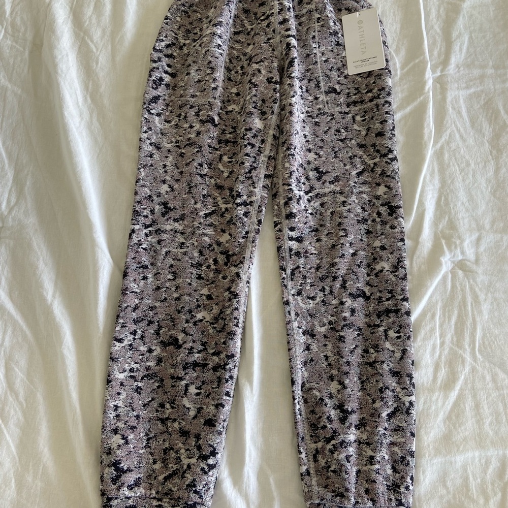 New Athleta salutation jogger XXS petite - Picture 7 of 9